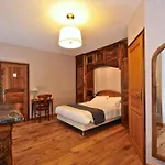 Otel La Montagne Fleurie Barèges