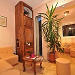 La Montagne Fleurie Otel 3*