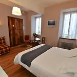 La Montagne Fleurie Otel Barèges