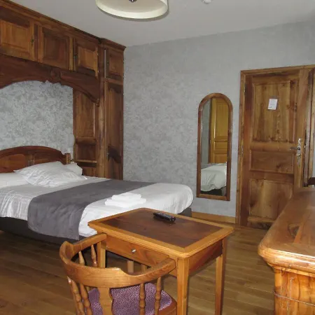 La Montagne Fleurie Otel