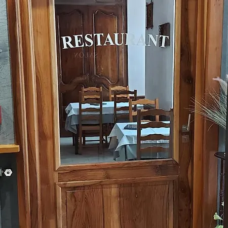 La Montagne Fleurie ホテル