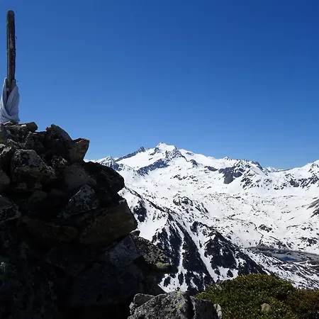 La Montagne Fleurie Otel Barèges